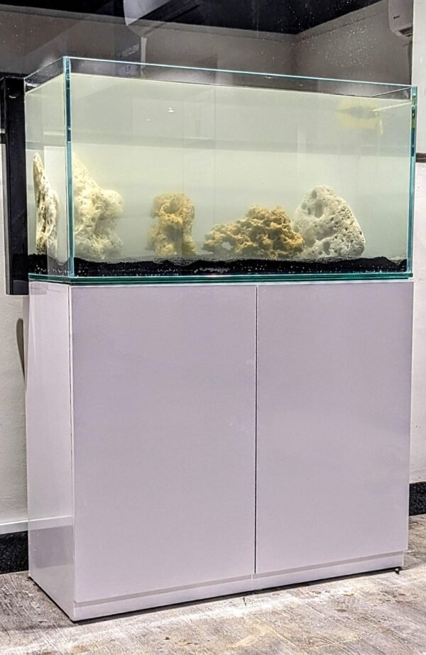 36inches Aquarium with deco paint cabinet (12mm crystal clear glass)
